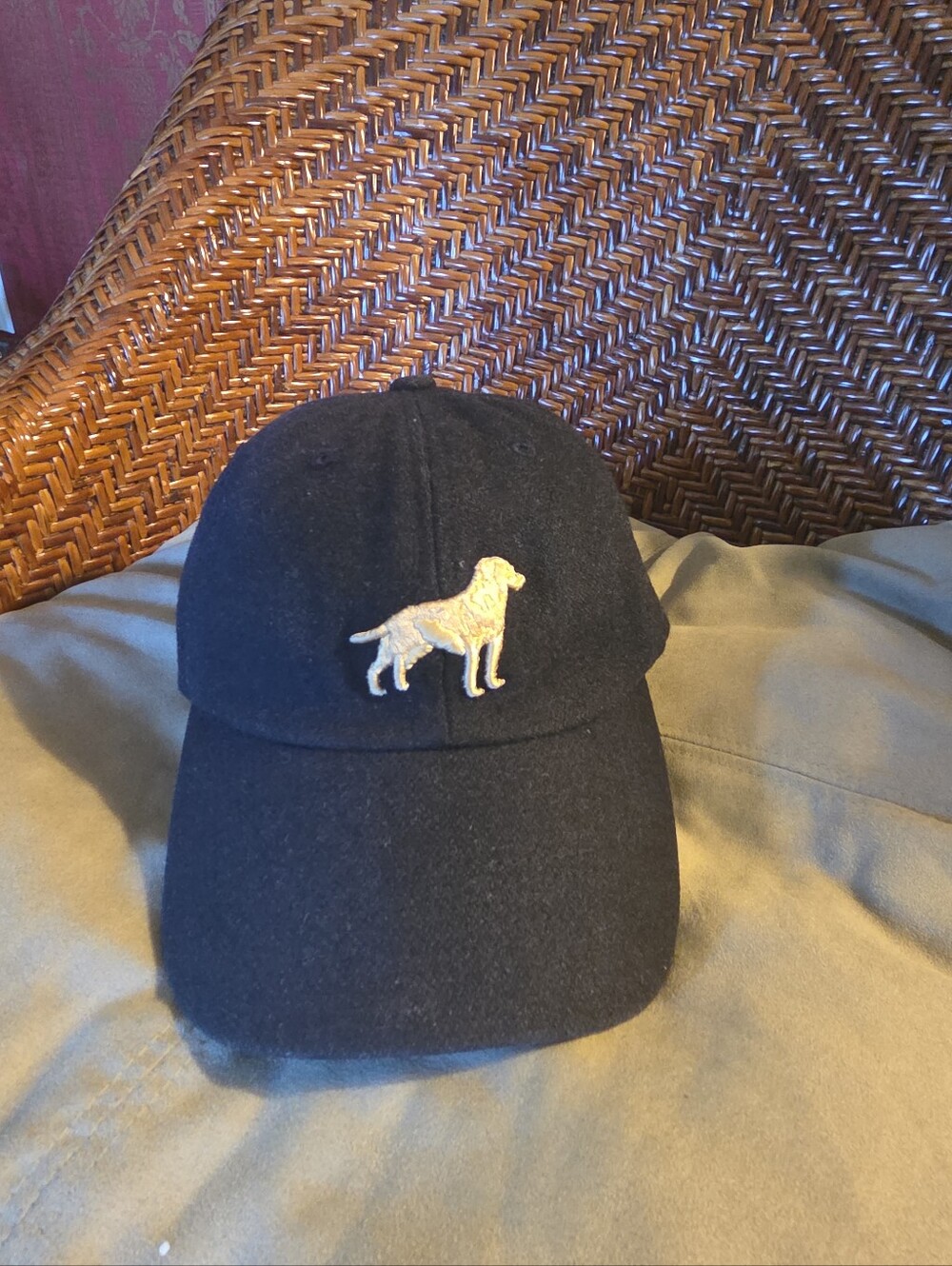 Vintage ORVIS Blue And Blackwatch Wool Blend 6 Panel Dad Hat With Lab Dog